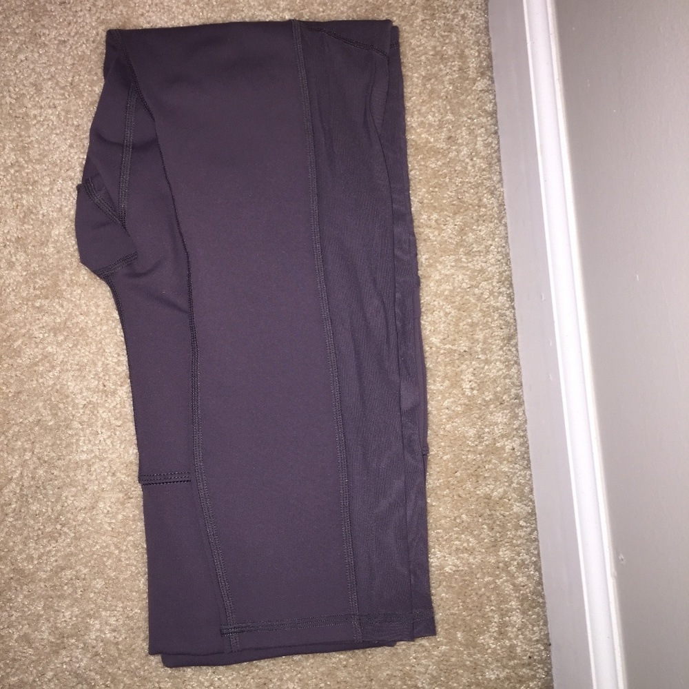 Fabletics Crop Pant and Top Set - Picture 4 of 5